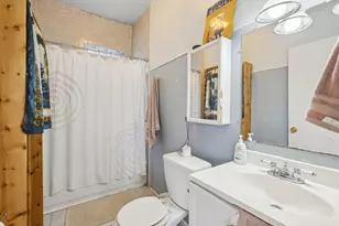 1848 N Cambridge Ave, Milwaukee, WI 53202 - Photo 13