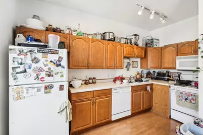 1848 N Cambridge Ave, Milwaukee, WI 53202 - Photo 25