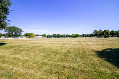 11729 W Washington St, West Allis, WI 53214 - Photo 25