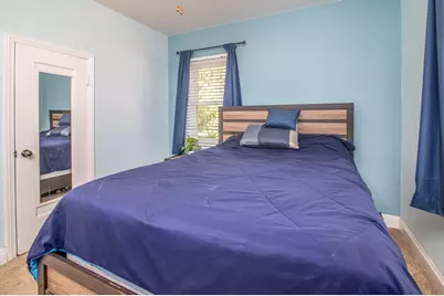 11729 W Washington St, West Allis, WI 53214 - Photo 9