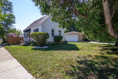 11729 W Washington St, West Allis, WI 53214 - Photo 19