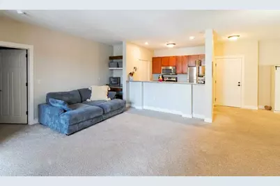 15295 W Library Ln #213, New Berlin, WI 53151 - Photo 3