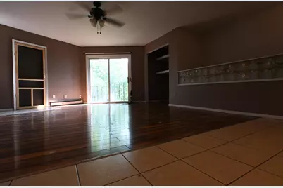 W169N11588  Biscayne Dr #14, Germantown, WI 53022 - Photo 11