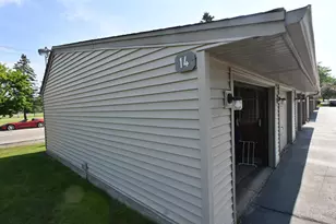 W169N11588 Biscayne Dr, Germantown, WI 53022 - Photo 5