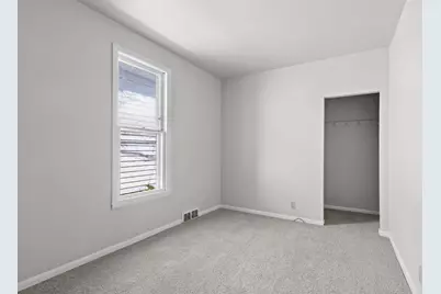 2122 S 26th St #2122A, Milwaukee, WI 53215 - Photo 11