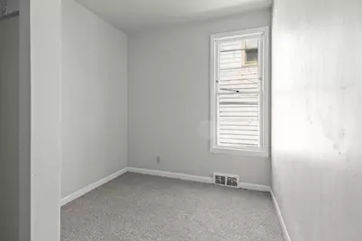 2122 S 26th St #2122A, Milwaukee, WI 53215 - Photo 7