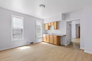 2122 S 26th St, Milwaukee, WI 53215 - Photo 3