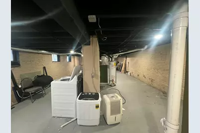 212 W Center St, Milwaukee, WI 53212 - Photo 85