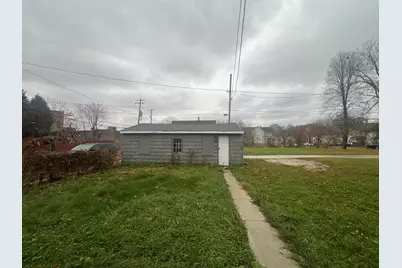 212 W Center St, Milwaukee, WI 53212 - Photo 7