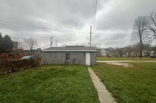 212 W Center St, Milwaukee, WI 53212 - Photo 7