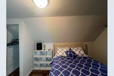 212 W Center St, Milwaukee, WI 53212 - Photo 77