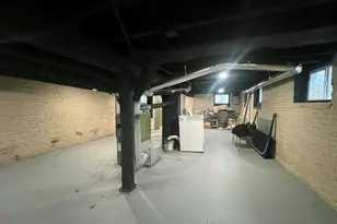 212 W Center St, Milwaukee, WI 53212 - Photo 93