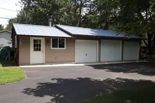 N3554 Franks Dr, Mecan, WI 53949 - Photo 5