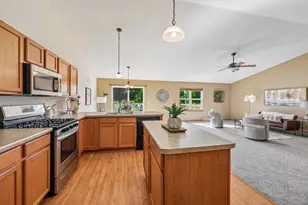 1109 Hickory Ln, Johnson Creek, WI 53094 - Photo 15