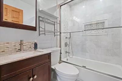 9709 W Morgan Ave, Milwaukee, WI 53228 - Photo 19