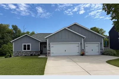 491  Thurow Dr, Oconomowoc, WI 53066 - Photo 1