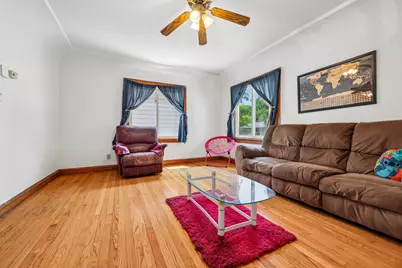 6730 N 58th St, Milwaukee, WI 53223 - Photo 9