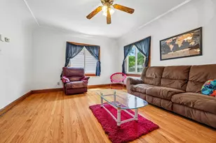 6730 N 58th St, Milwaukee, WI 53223 - Photo 9