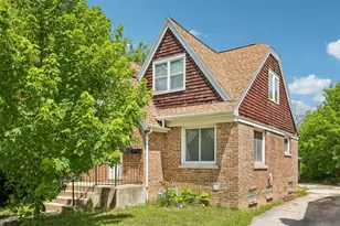 6730 N 58th St, Milwaukee, WI 53223 - Photo 3