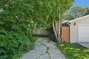 1911 43rd St, Kenosha, WI 53140 - Photo 35