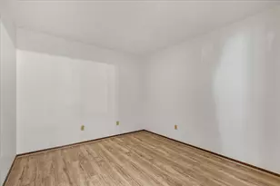 1906 E Shorewood Blvd, Shorewood, WI 53211 - Photo 15