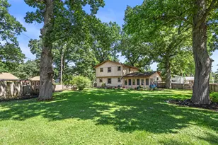 909 School Dr, Waukesha, WI 53189 - Photo 25