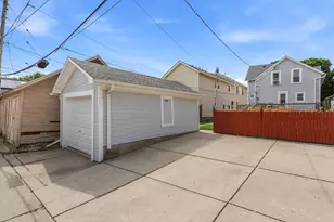 810 E Lincoln Ave, Milwaukee, WI 53207 - Photo 31