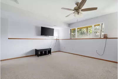 10463  268th Ct, Salem Lakes, WI 53179 - Photo 15