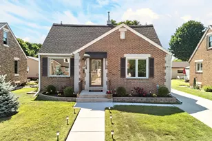 2824 S 8th St, Sheboygan, WI 53081 - Photo 1