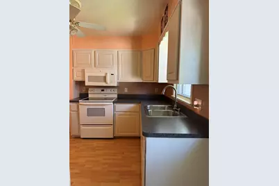 5232 W Donna Dr, Brown Deer, WI 53223 - Photo 9
