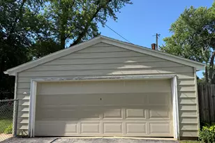5232 W Donna Dr, Brown Deer, WI 53223 - Photo 31