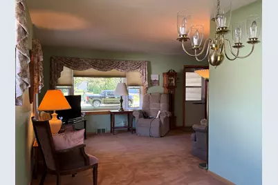 5232 W Donna Dr, Brown Deer, WI 53223 - Photo 5