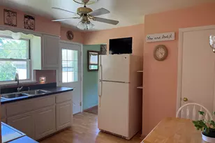 5232 W Donna Dr, Brown Deer, WI 53223 - Photo 7