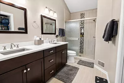 1122  River Place Blvd, Waukesha, WI 53189 - Photo 11