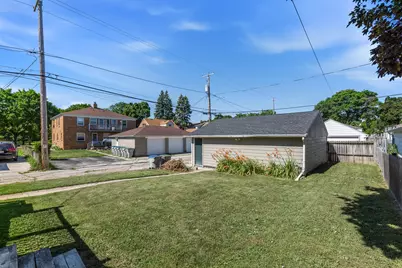 3855 S 17th St, Milwaukee, WI 53221 - Photo 21