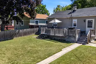 3855 S 17th St, Milwaukee, WI 53221 - Photo 19