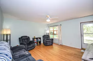 420 Richard St, Waukesha, WI 53189 - Photo 3