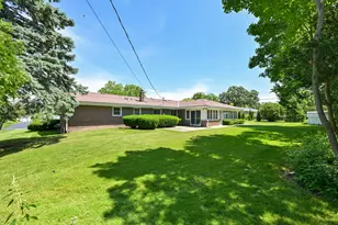 17925 Redvere Dr, Brookfield, WI 53045 - Photo 29
