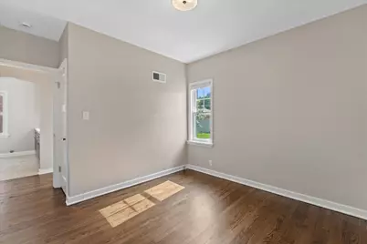 5109 N 24th Pl, Milwaukee, WI 53209 - Photo 17