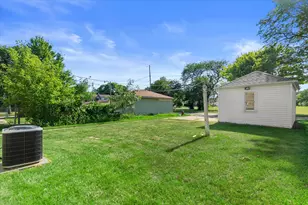 5109 N 24th Pl, Milwaukee, WI 53209 - Photo 23