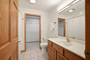 970 Oconomowoc Pkwy, Oconomowoc, WI 53066 - Photo 23