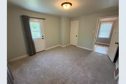 2328 S 77th St, West Allis, WI 53219 - Photo 17