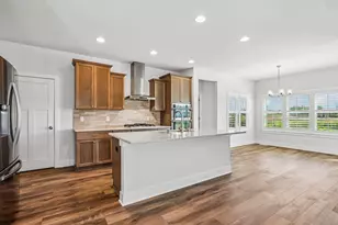 W252N6634 Aspen Ln, Sussex, WI 53089 - Photo 3
