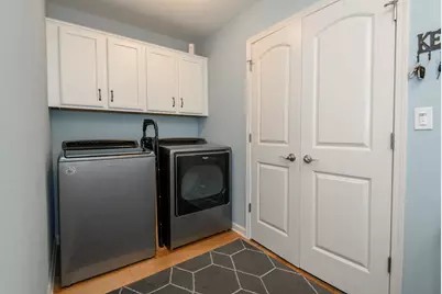 3605  Sandpiper Cir, Waukesha, WI 53189 - Photo 25