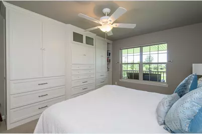 3605  Sandpiper Cir, Waukesha, WI 53189 - Photo 17