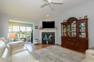 3605 Sandpiper Cir, Waukesha, WI 53189 - Photo 3