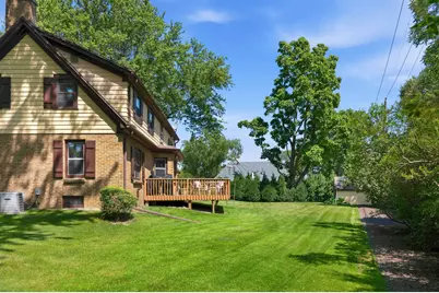 950  Terrace Dr, Elm Grove, WI 53122 - Photo 39