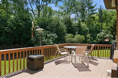 950  Terrace Dr, Elm Grove, WI 53122 - Photo 41