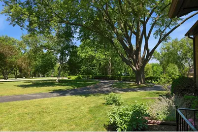 950  Terrace Dr, Elm Grove, WI 53122 - Photo 29