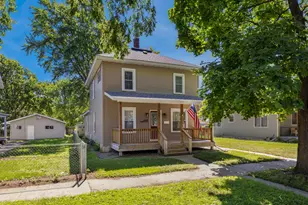 1406 Charles St, La Crosse, WI 54603 - Photo 25